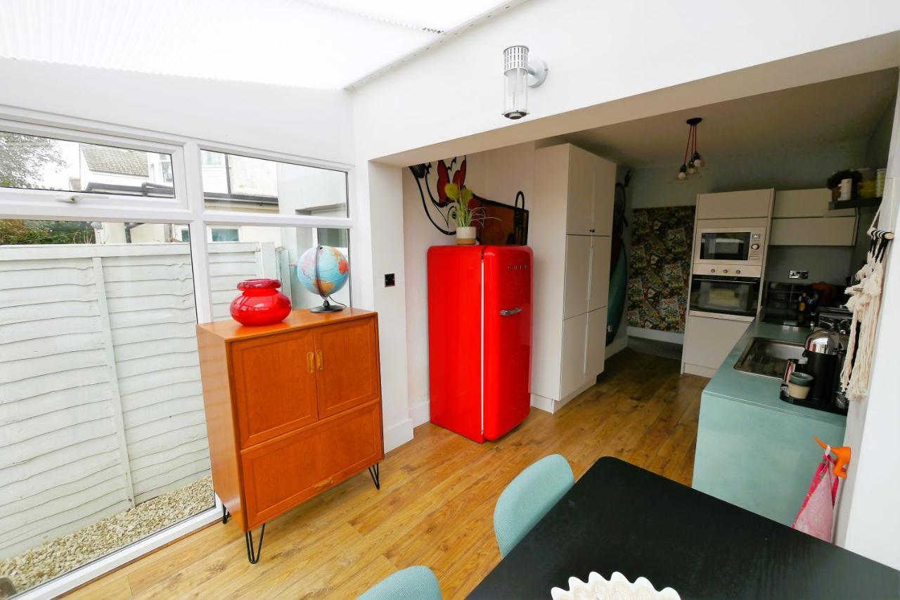 Quirky Spacious Ground Floor Victorian Garden Flat ワージング エクステリア 写真