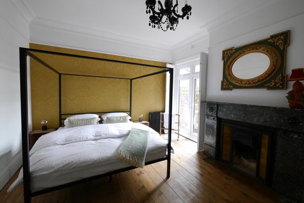 Quirky Spacious Ground Floor Victorian Garden Flat ワージング エクステリア 写真